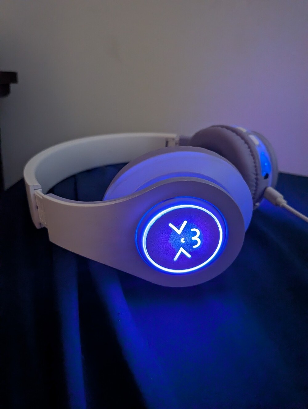 Purple Light Up Adjustable Headphones With Charging Cord